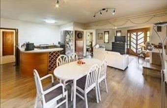 Eladó Nagykőrösi családi ház hirdetés (74743874)