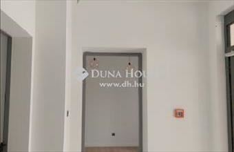 Eladó Siófoki tégla lakás hirdetés (27432842)