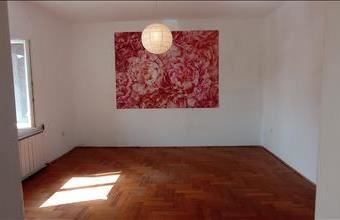 Eladó Veszprémi családi ház hirdetés (72525368)