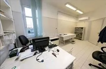 Eladó Siófoki iroda lakásban hirdetés (63473743)