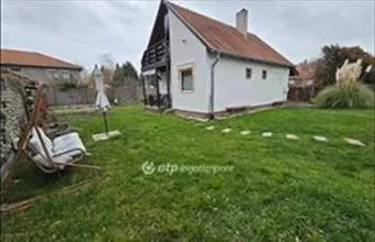Eladó Pápai családi ház hirdetés (24342739) Eladó Pápai családi ház hirdetés (24342739)