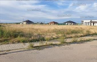 Eladó Kulcsi lakóövezeti telek hirdetés (69726574)