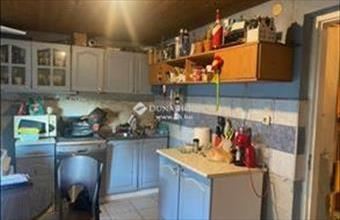 Eladó Tárnoki családi ház hirdetés (24594975)