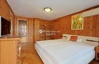 Eladó Budapest XVIII. kerületi családi ház hirdetés (33563424)