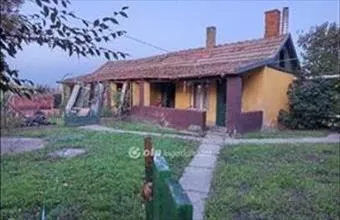 Eladó Tiszavárkonyi családi ház hirdetés (24743924) Eladó Tiszavárkonyi családi ház hirdetés (24743924)