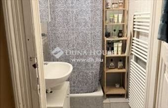 Eladó Budapest VI. kerületi tégla lakás hirdetés (36773523)