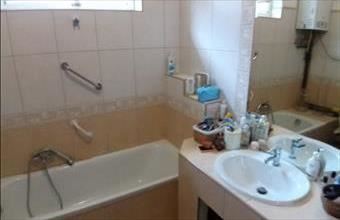 Eladó Szadai családi ház hirdetés (74468474)