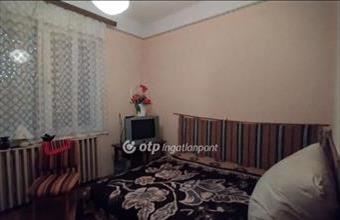 Eladó Jászberényi tanya hirdetés (39376454)