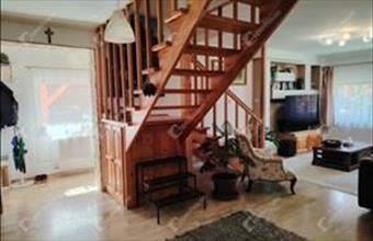 Eladó Velencei családi ház hirdetés (24559454)