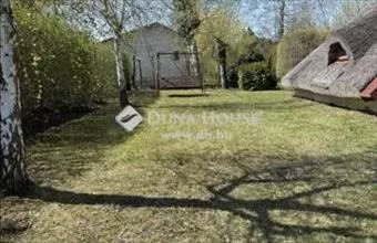 Eladó Balatonmáriafürdői családi ház hirdetés (74479192) Eladó Balatonmáriafürdői családi ház hirdetés (74479192)