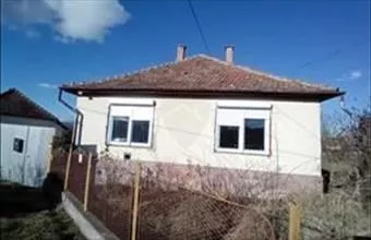 Eladó Feldebrői családi ház hirdetés (27794354) Eladó Feldebrői családi ház hirdetés (27794354)