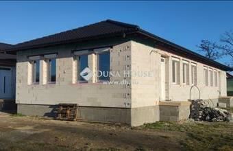 Eladó Ceglédi ikerház hirdetés (53782243)