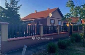 Eladó Csemői családi ház hirdetés (43184353)