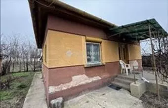 Eladó Kecskeméti családi ház hirdetés (44634928)