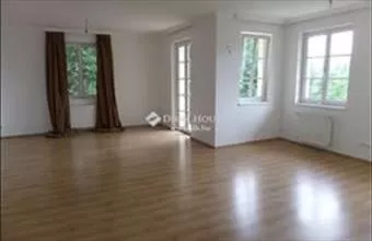 Eladó Budapest II. kerületi családi ház hirdetés (45474313) Eladó Budapest II. kerületi családi ház hirdetés (45474313)