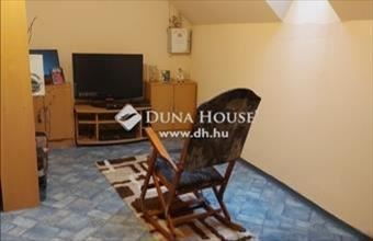 Eladó Szigethalomi családi ház hirdetés (88676792)