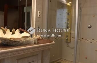 Eladó Szadai családi ház hirdetés (95999462)