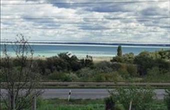 Eladó Csopaki lakóövezeti telek hirdetés (57733342)