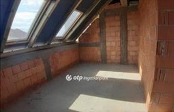 Eladó Siófoki tégla lakás hirdetés (76447273)