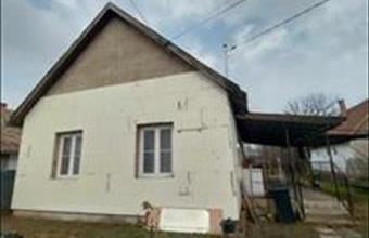 Eladó Farmosi családi ház hirdetés (47349548)