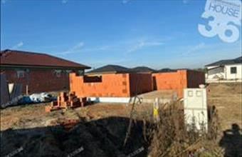 Eladó Kecskeméti családi ház hirdetés (99985998)