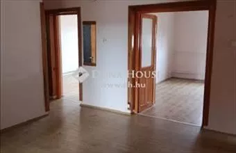 Eladó Kisvárdai családi ház hirdetés (84432747) Eladó Kisvárdai családi ház hirdetés (84432747)