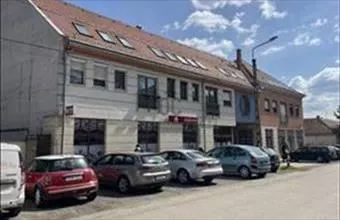 Eladó Dombóvári egyedi garázs hirdetés (63994433) Eladó Dombóvári egyedi garázs hirdetés (63994433)