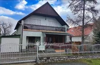 Eladó Vonyarcvashegyi családi ház hirdetés (44747933) Eladó Vonyarcvashegyi családi ház hirdetés (44747933)