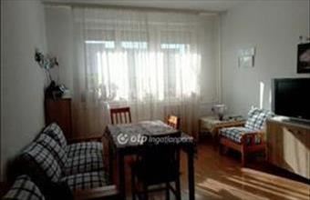 Eladó Budapest III. kerületi panel lakás hirdetés (48547933)