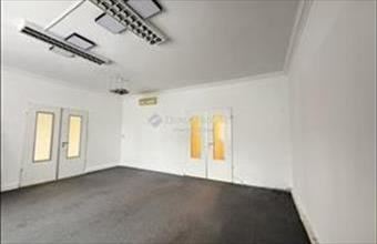 Eladó Budapest VI. kerületi üzlethelyiség utcafronton hirdetés (44138734)