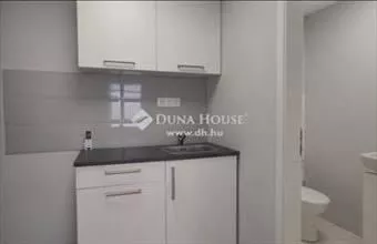 Eladó Budapest XVI. kerületi üzlethelyiség utcafronton hirdetés (47454479) Eladó Budapest XVI. kerületi üzlethelyiség utcafronton hirdetés (47454479)
