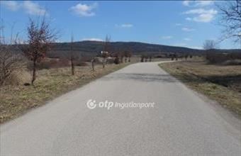 Eladó Budajenői lakóövezeti telek hirdetés (82238323)