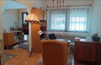 Eladó Úri családi ház hirdetés (44328996)