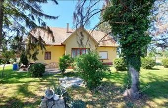 Eladó Lajosmizsei családi ház hirdetés (47444317)