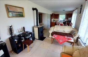 Eladó Balatongyöröki családi ház hirdetés (32764677)