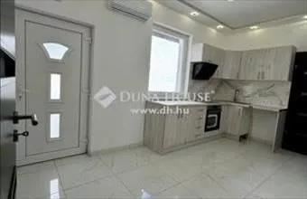 Eladó Budapest XVIII. kerületi házrész hirdetés (56497684) Eladó Budapest XVIII. kerületi házrész hirdetés (56497684)