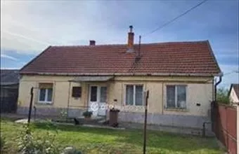 Eladó Jászfényszarui családi ház hirdetés (71141224) Eladó Jászfényszarui családi ház hirdetés (71141224)