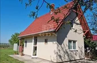 Eladó Siófoki hétvégi ház hirdetés (94528472) Eladó Siófoki hétvégi ház hirdetés (94528472)