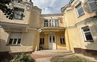 Eladó Pécsi családi ház hirdetés (22673864)