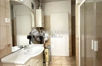Eladó Budapest VI. kerületi tégla lakás hirdetés (71433551)