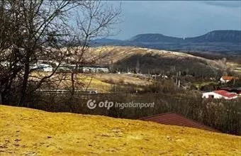 Eladó Pilisjászfalui lakóövezeti telek hirdetés (52785348) Eladó Pilisjászfalui lakóövezeti telek hirdetés (52785348)