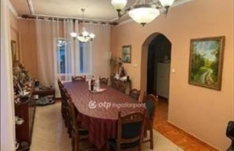 Eladó Makói családi ház hirdetés (48923491)