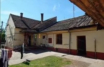 Eladó Kaposvári családi ház hirdetés (94952367) Eladó Kaposvári családi ház hirdetés (94952367)