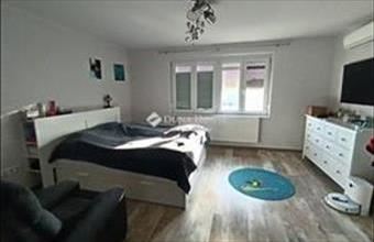 Eladó Ceglédi családi ház hirdetés (66696277)