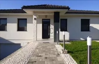 Eladó Budapest III. kerületi ikerház hirdetés (89732991) Eladó Budapest III. kerületi ikerház hirdetés (89732991)