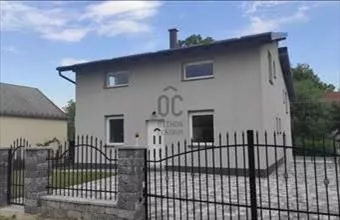 Eladó Balatonfenyvesi családi ház hirdetés (55729896) Eladó Balatonfenyvesi családi ház hirdetés (55729896)