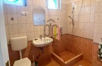 Eladó Balatonszárszói családi ház hirdetés (25241467) Eladó Balatonszárszói családi ház hirdetés (25241467)