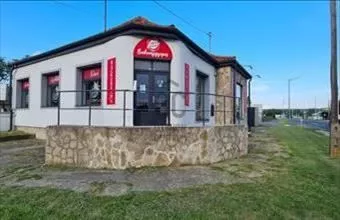 Eladó Ajkai egyéb üzlethelyiség hirdetés (49857573) Eladó Ajkai egyéb üzlethelyiség hirdetés (49857573)
