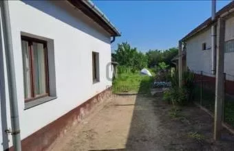 Eladó Törteli családi ház hirdetés (84343267) Eladó Törteli családi ház hirdetés (84343267)