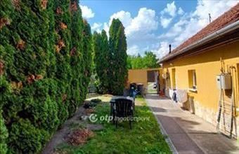 Eladó Ceglédi családi ház hirdetés (34713344)